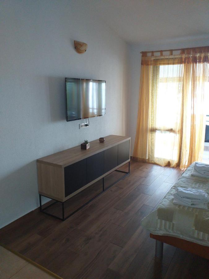 Legin Apartman Živogošće Kültér fotó