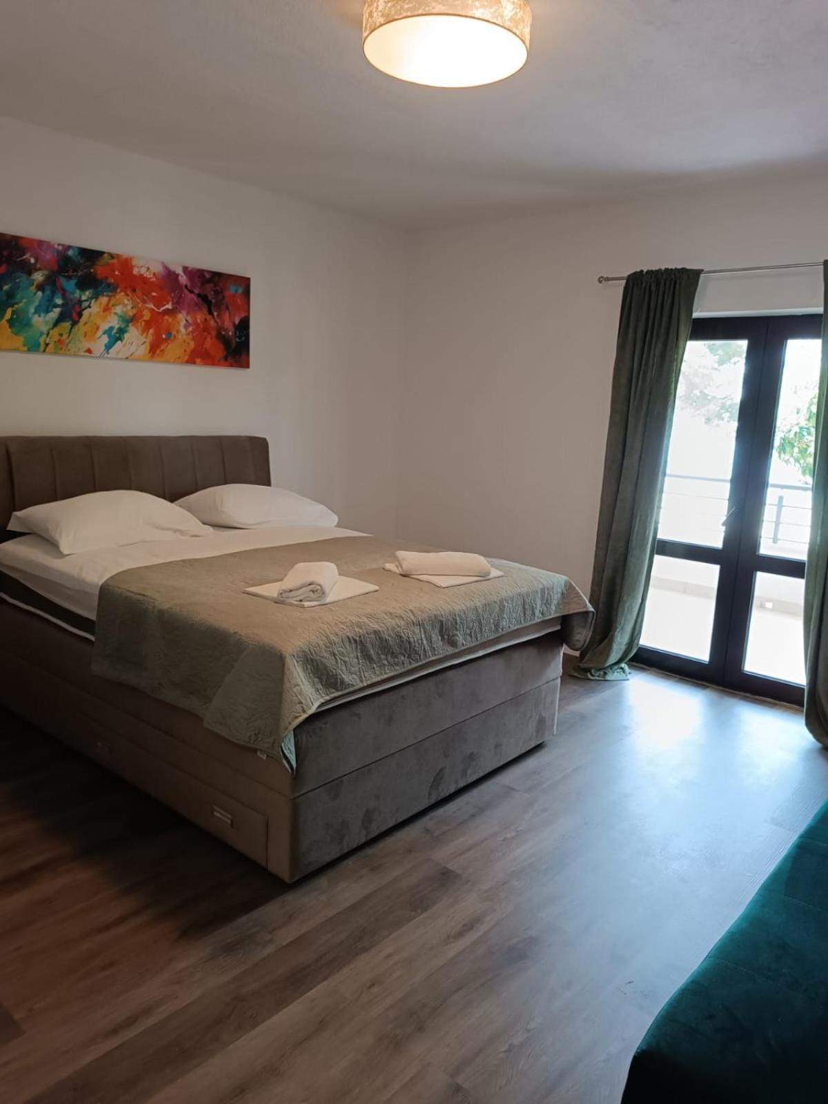 Legin Apartman Živogošće Kültér fotó